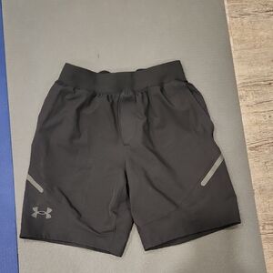 Under Armour Men's Black Shorts